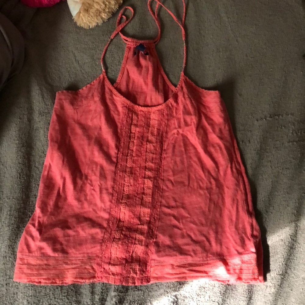 American Eagle pink crop tank